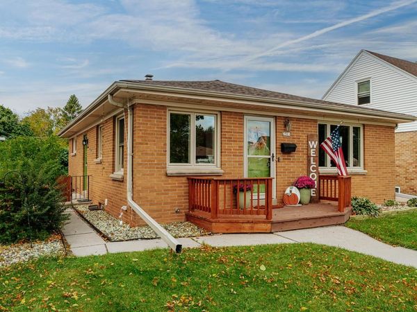 2569 S 94th STREET, West Allis, WI 53227