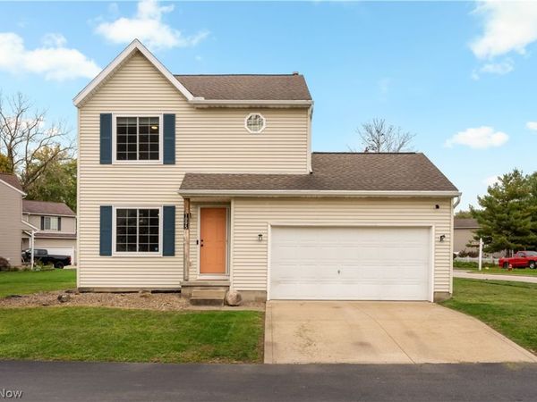 1095 Bennington Court , Akron, OH 44312