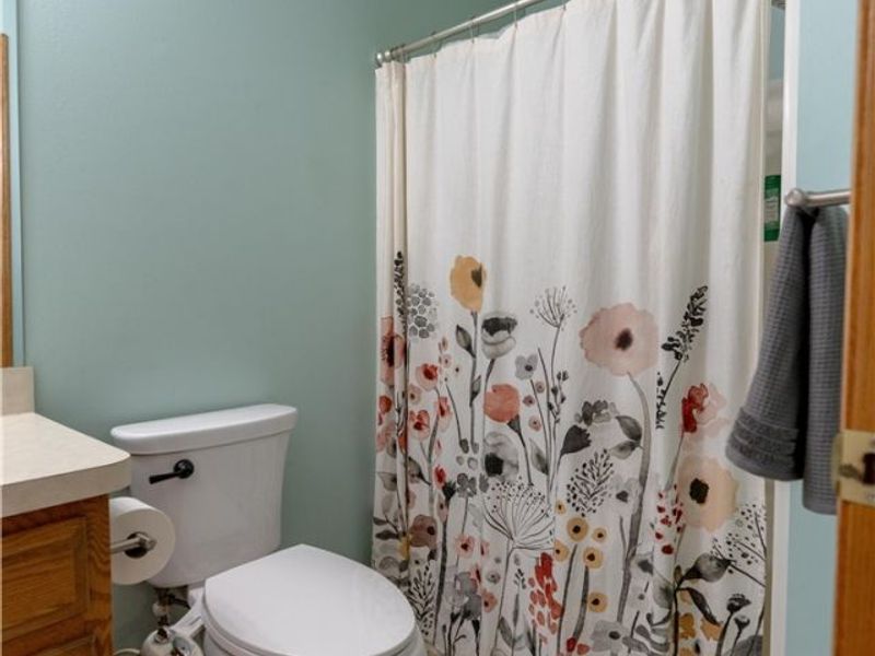 1095 Bennington Court , Akron, OH 44312 Photo 13