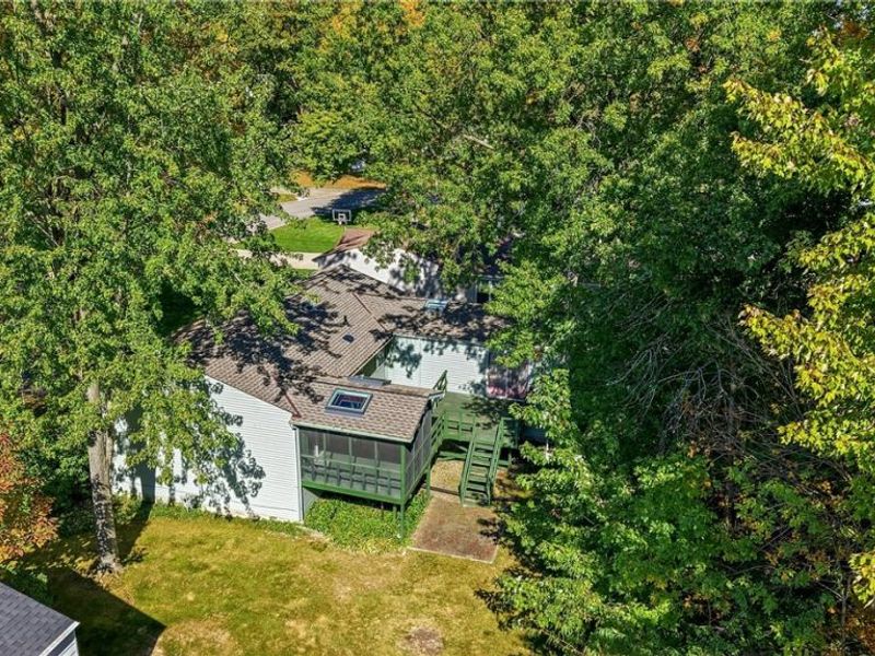 527 Laurelwood Drive SE, Howland, OH 44484 Photo 47
