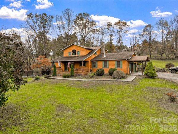 179 River Walk Drive , Burnsville, NC 28714