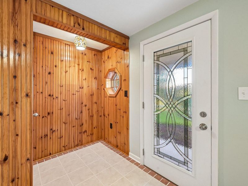6686 Thackery Road, Urbana, OH 43078 Photo 19
