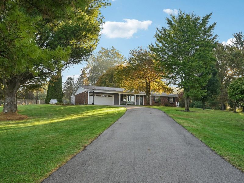 6686 Thackery Road, Urbana, OH 43078 Photo 5