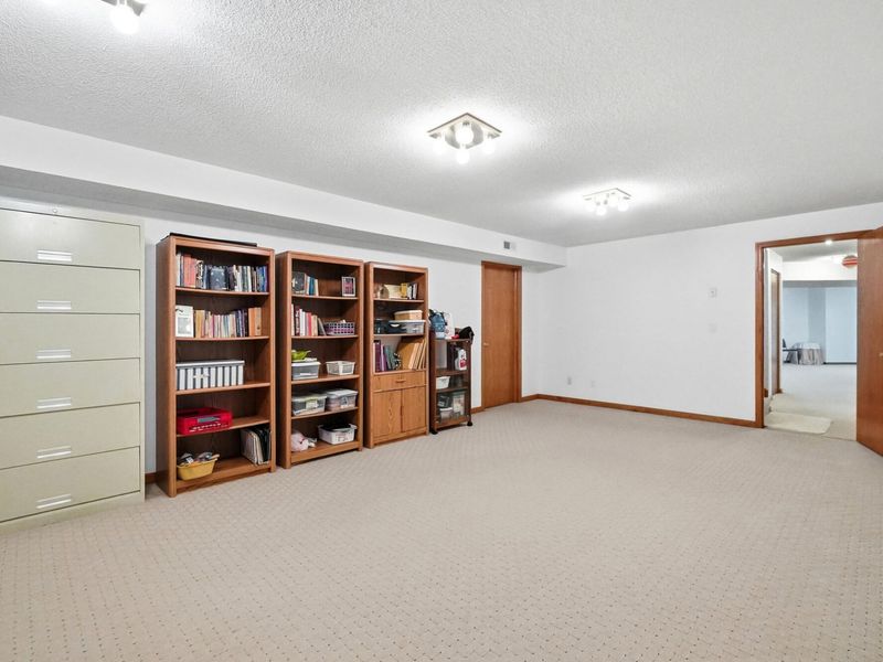 420 Aberfelda Drive, Springfield, OH 45504 Photo 80
