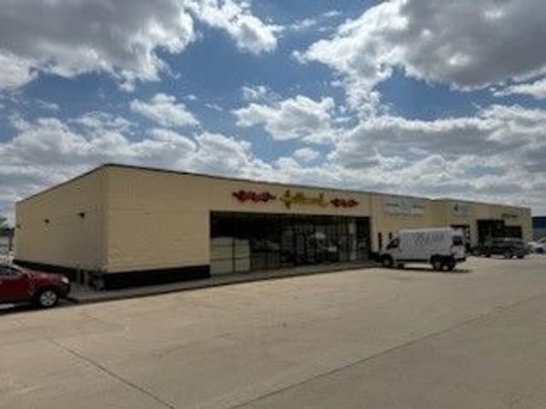 1707-1721 1st Avenue E, Unit 2 - 3, Newton, IA 50208