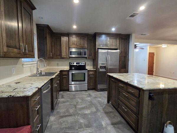 10746 Ranchwood Dr, Baton Rouge, LA 70815