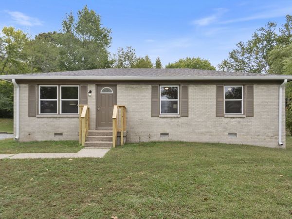 118 Spanish Ct , Dickson, TN 37055