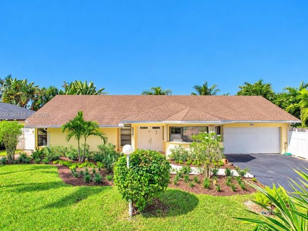 9630 SW 115th Avenue , Miami, FL 33176