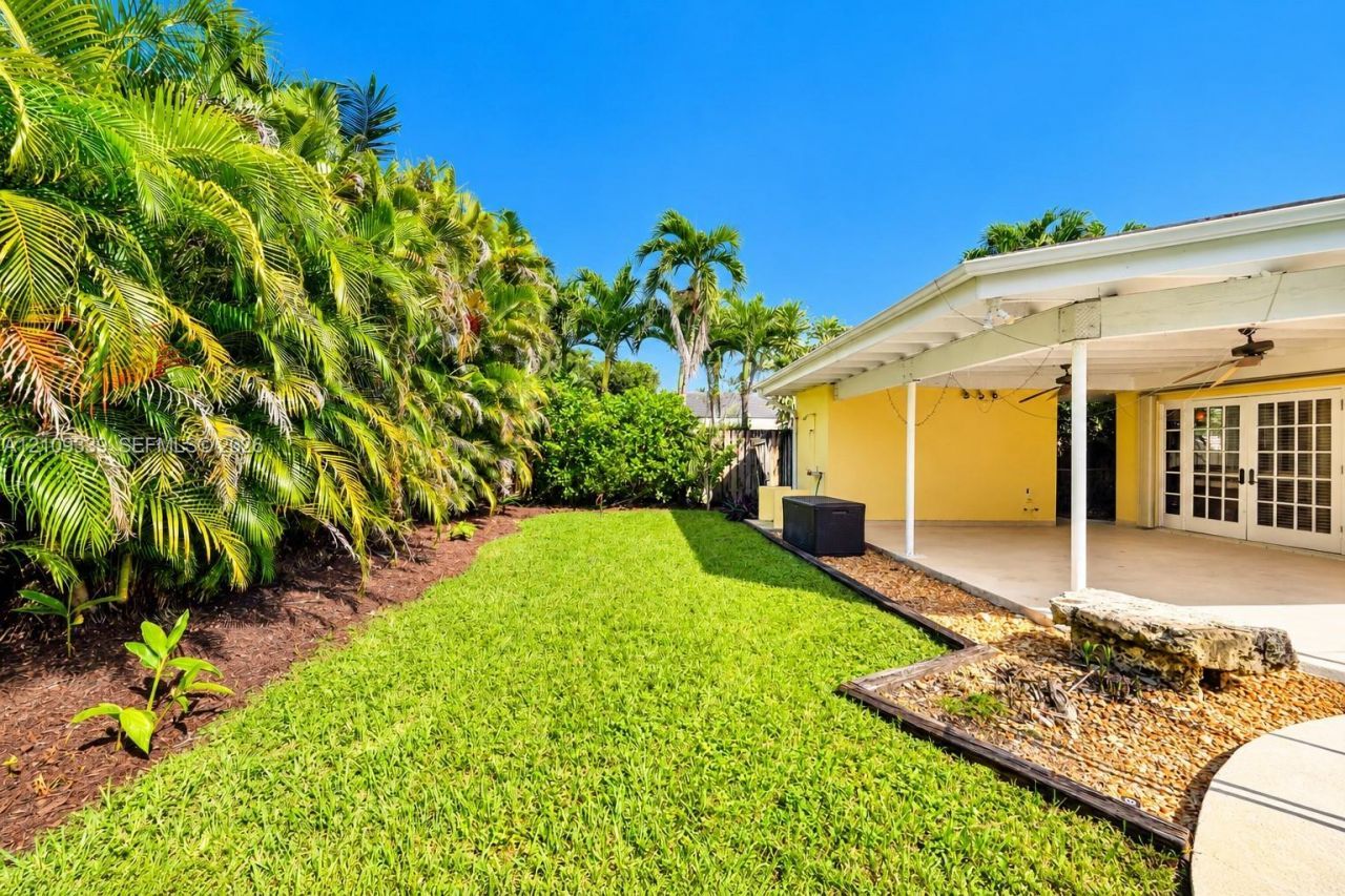 9630 SW 115th Avenue , Miami, FL 33176 Photo