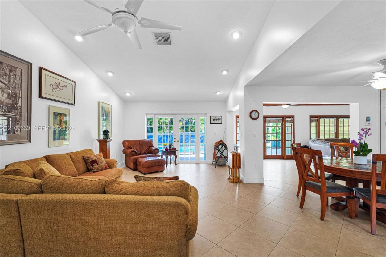 9630 SW 115th Avenue , Miami, FL 33176 Photo