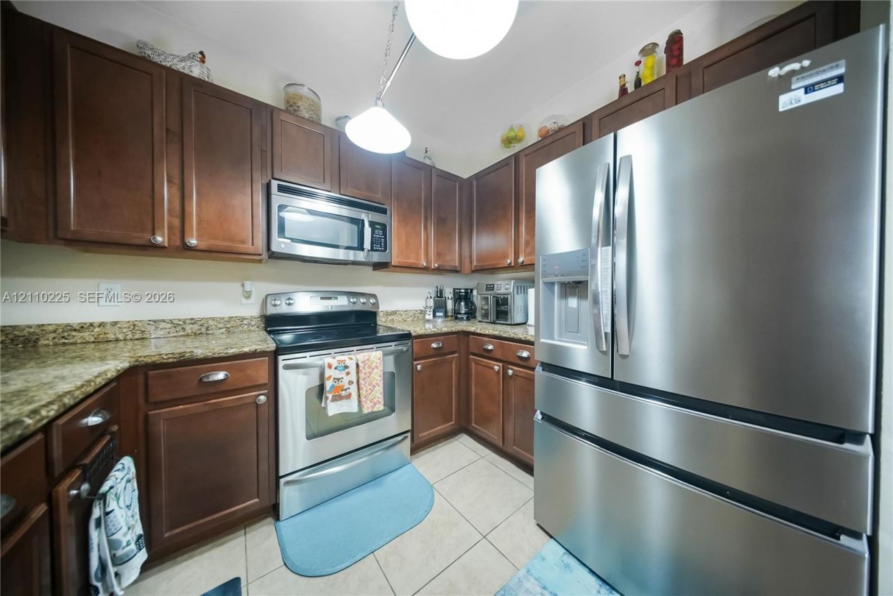 3076 SE 4th Ct , Homestead, FL 33033 Photo