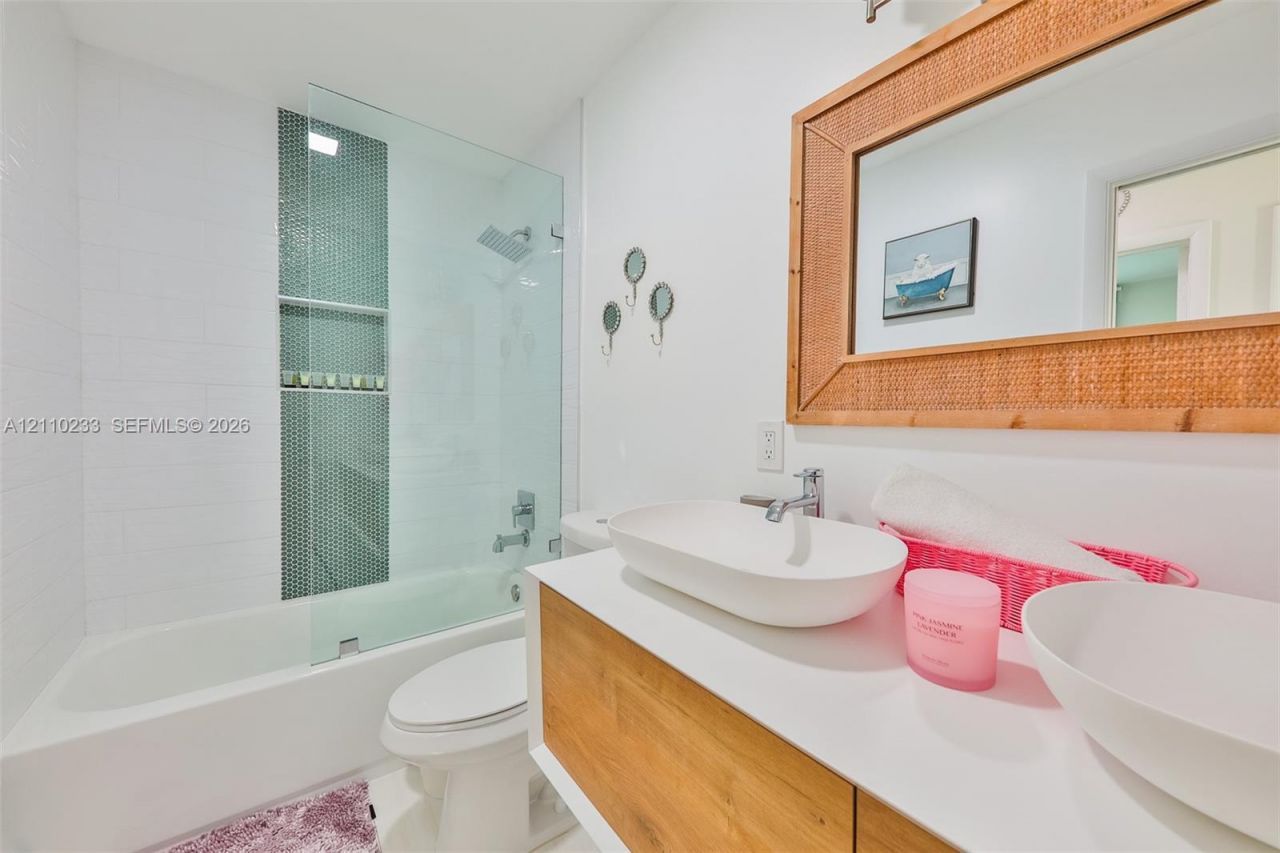 614 S Crescent Dr, Hollywood, FL 33021 Photo