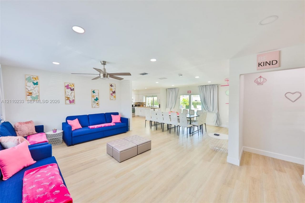 614 S Crescent Dr , Hollywood, FL 33021 Photo