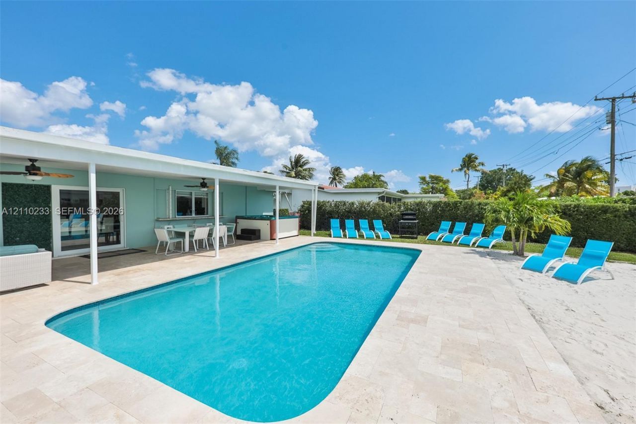 614 S Crescent Dr , Hollywood, FL 33021 Photo