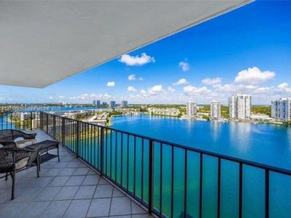 18151 NE 31st Ct , Unit 1917, Aventura, FL 33160
