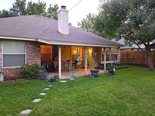 720 Lisa Street , Burleson, TX 76028
