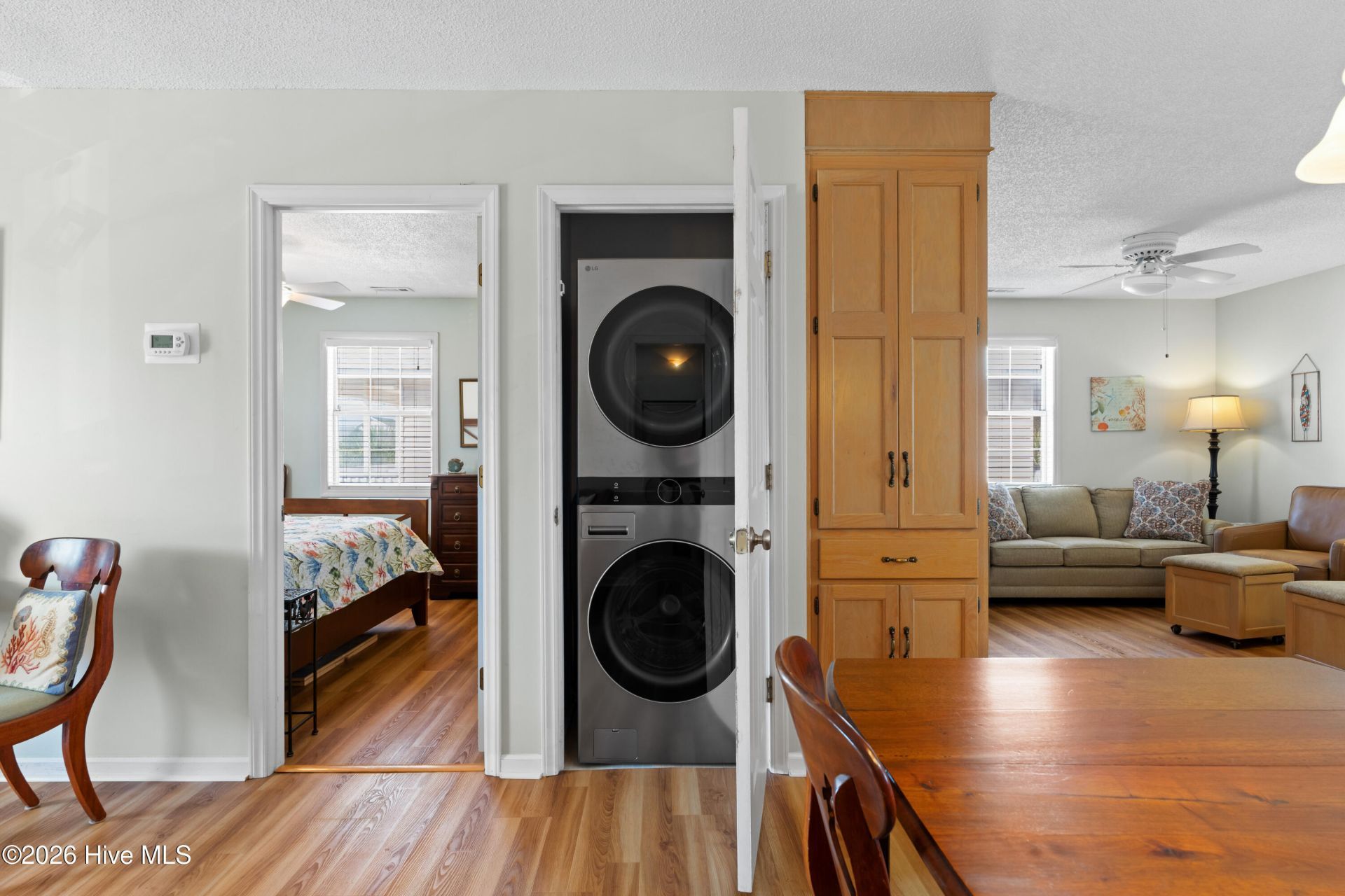 306 Brunswick Avenue W Photo 15