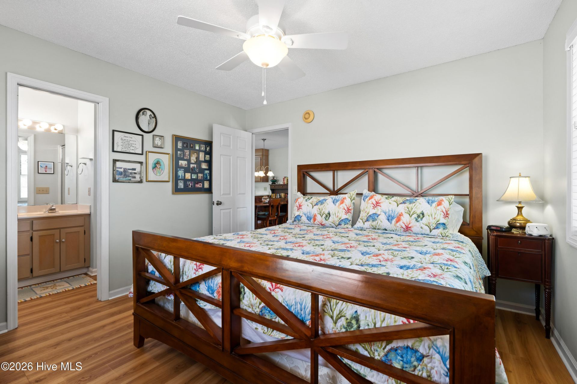 306 Brunswick Avenue W Photo 16
