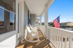 306 Brunswick Avenue W photo 4