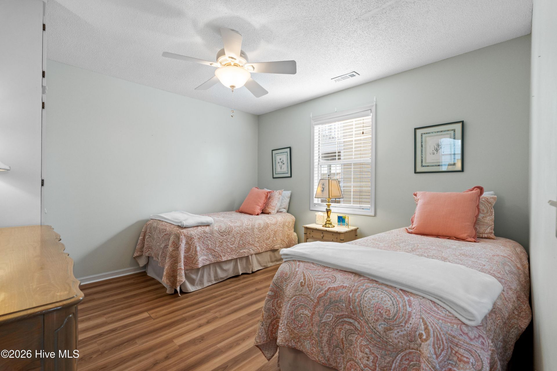 306 Brunswick Avenue W Photo 22