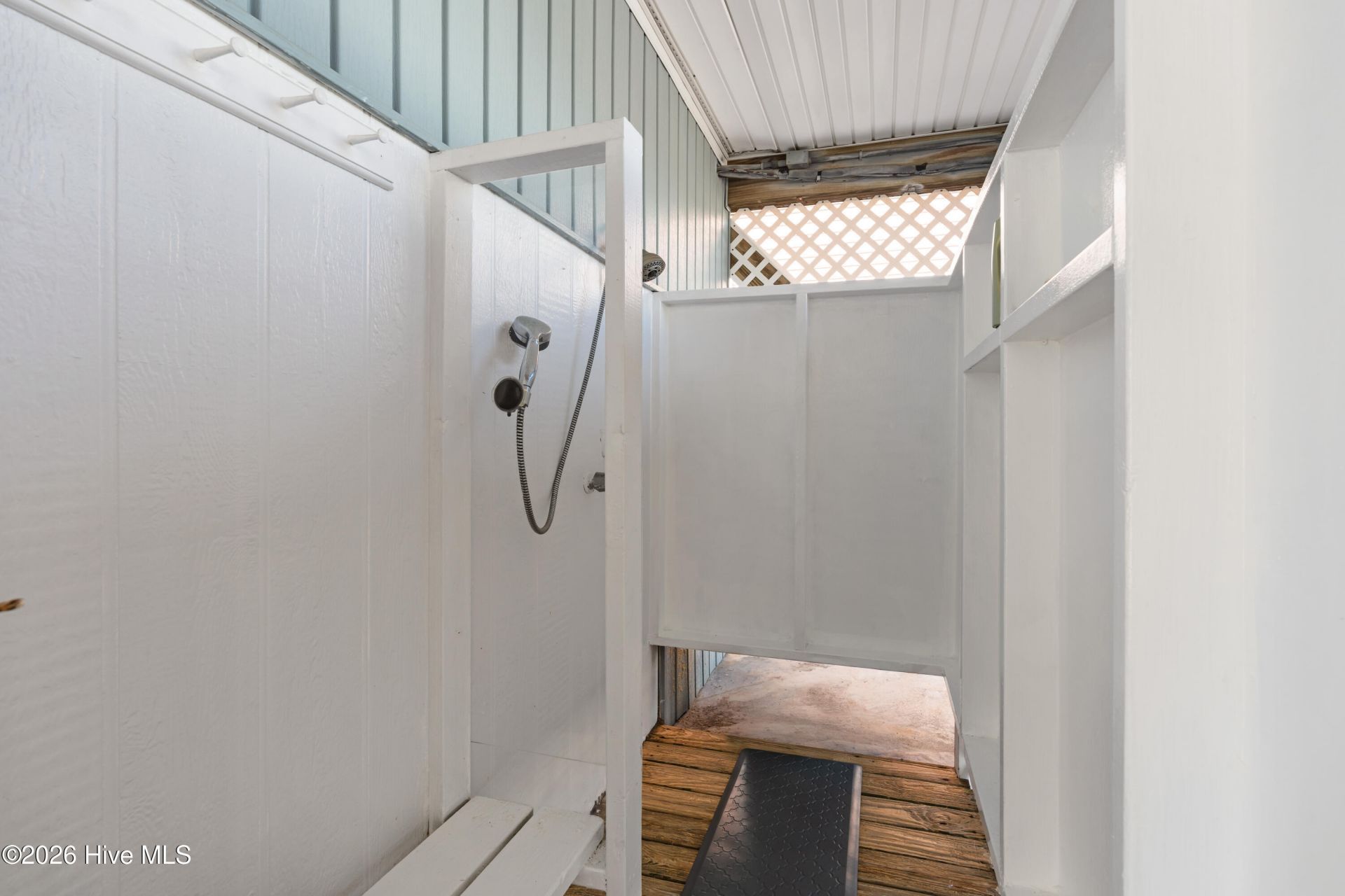306 Brunswick Avenue W Photo 30