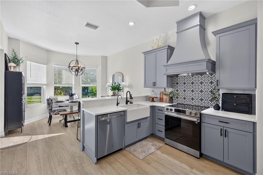 3731 Patty Ct, Bonita Springs, FL 34134 Photo