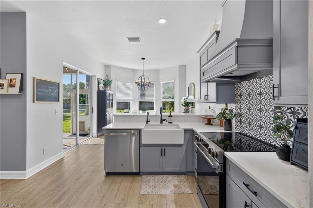3731 Patty Ct, Bonita Springs, FL 34134 Photo
