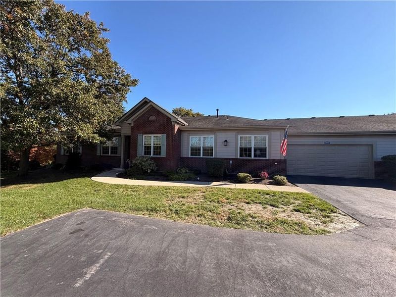 9002 Waterway Court, Miamisburg, OH 45342 Photo 1