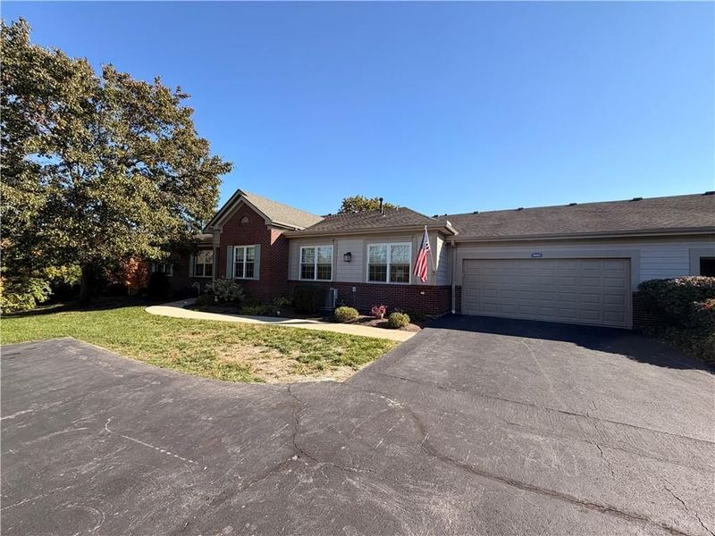 9002 Waterway Court, Miamisburg, OH 45342 Photo 2