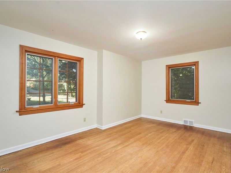 499 Bastogne Drive , Akron, OH 44303 Photo 16