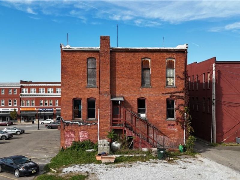 622 Wheeling Avenue, Cambridge, OH 43725 Photo 8