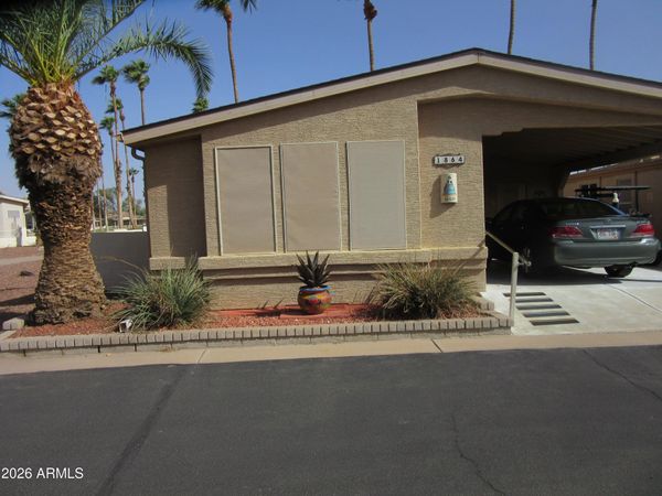 1864 E TORREY PINES Lane, Chandler, AZ 85249