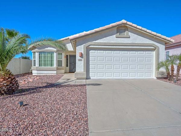 18084 N COYOTE LAKES Parkway, Surprise, AZ 85378