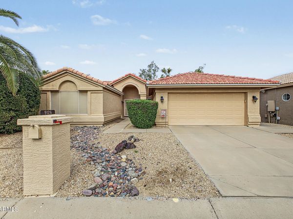 9126 E EMERALD Drive, Sun Lakes, AZ 85248