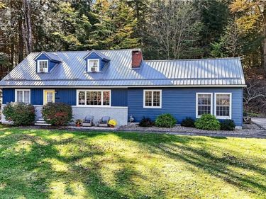 9847 Seymour Street, Houghton, NY 14744