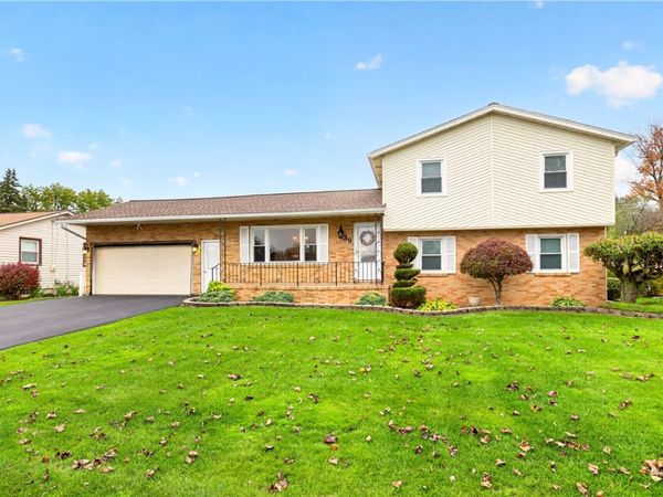 39 Bru Mar Drive, Gates, NY 14606