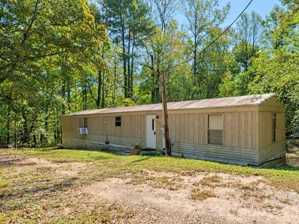 2495 Harding Road , Connelly Springs, NC 28612