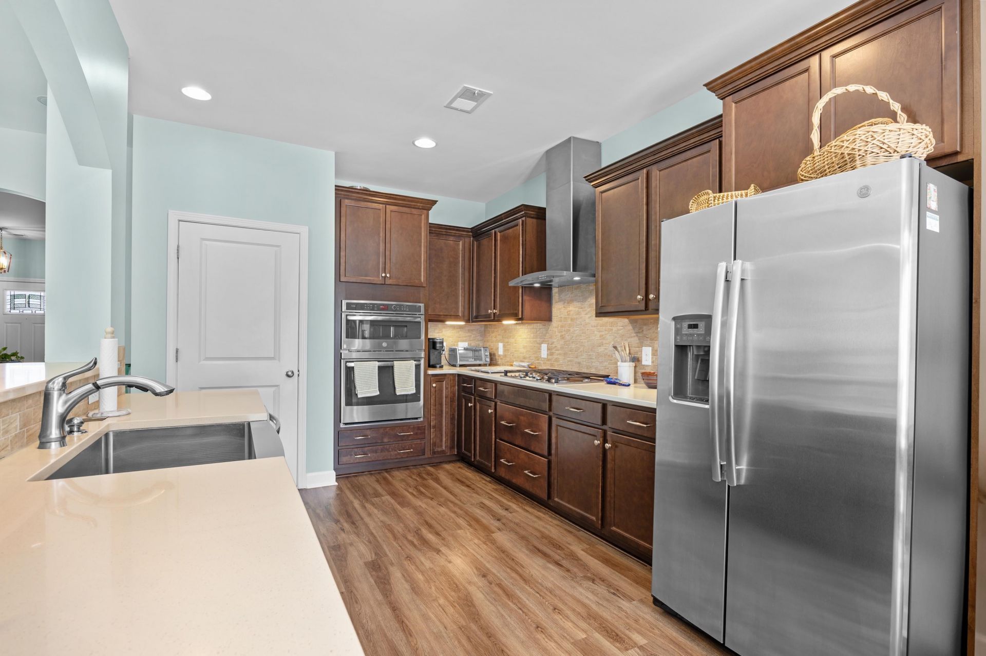 5008 Sandlewood Dr.  Photo 14