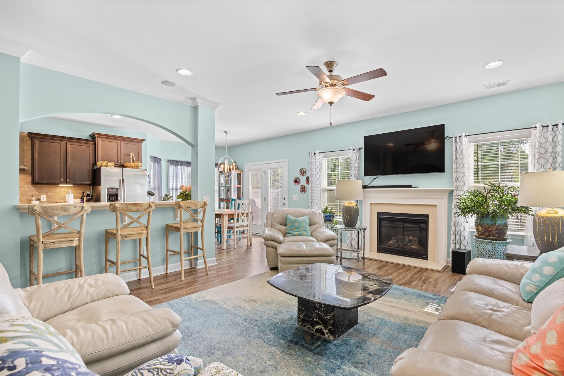 5008 Sandlewood Dr.  Photo 4