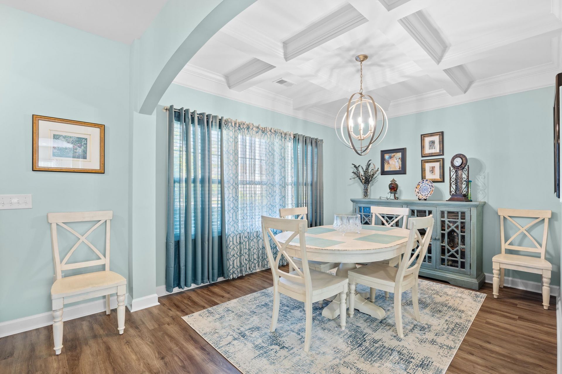 5008 Sandlewood Dr.  Photo 8