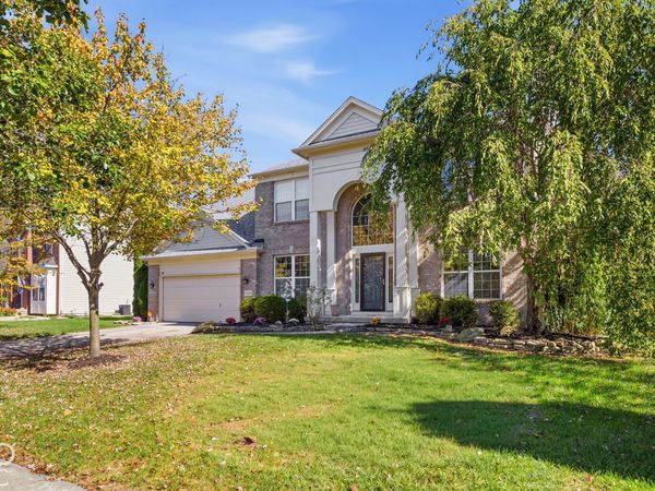 11795 Suncatcher Drive , Fishers, IN 46037