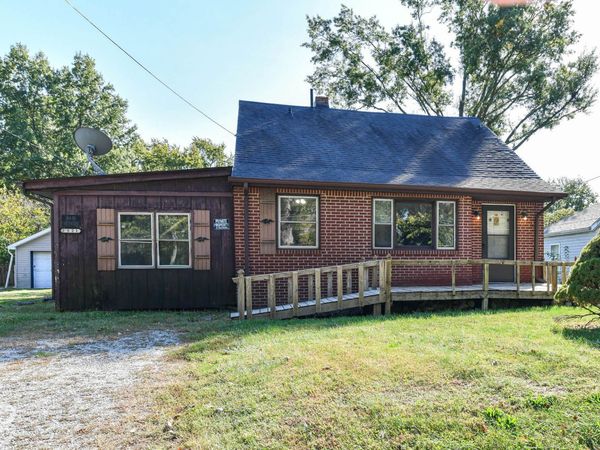 2521 E 5th Street , Anderson, IN 46012