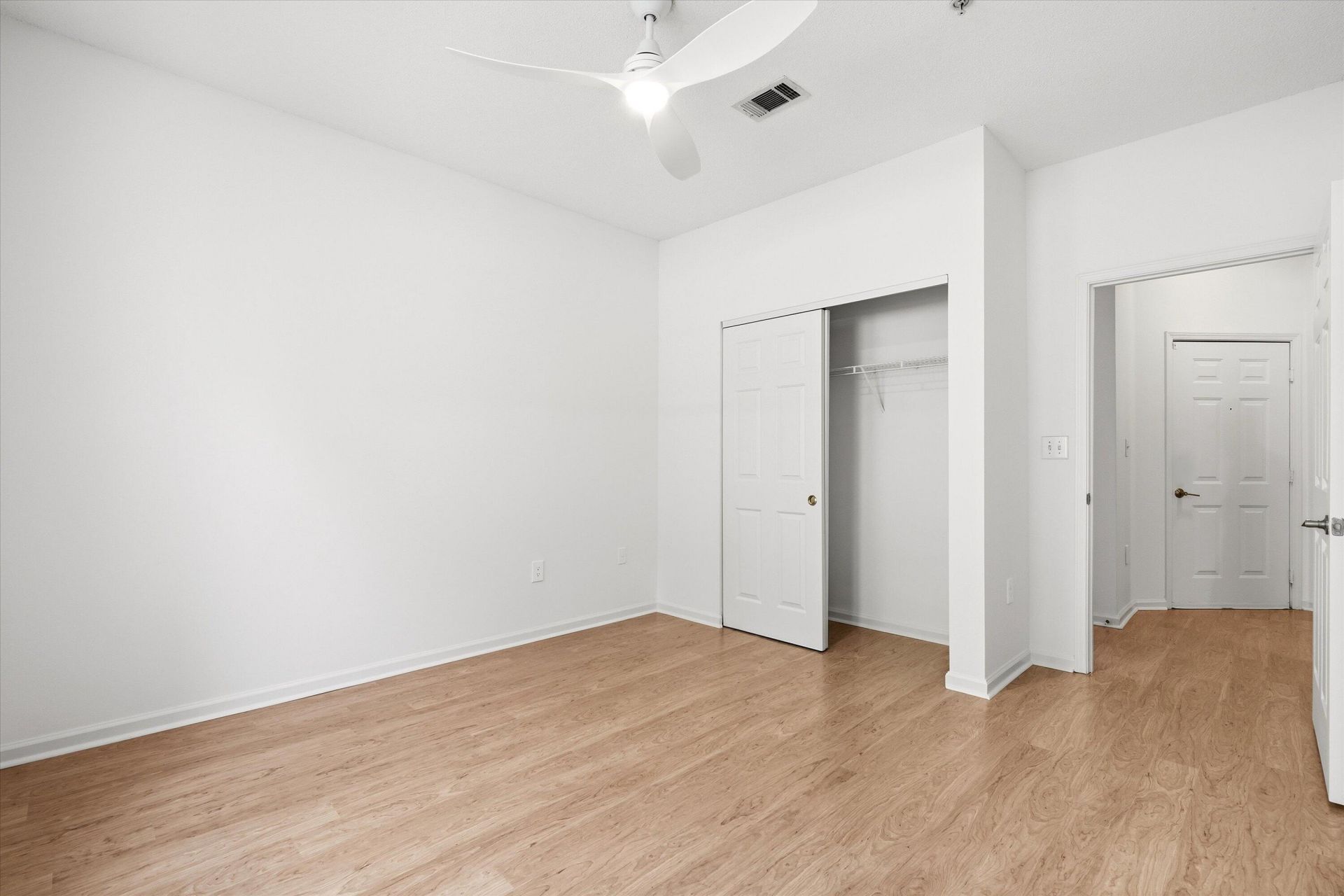 2217 Chatelain Way Photo 18