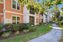 2217 Chatelain Way photo 4