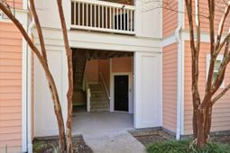 2217 Chatelain Way photo 4
