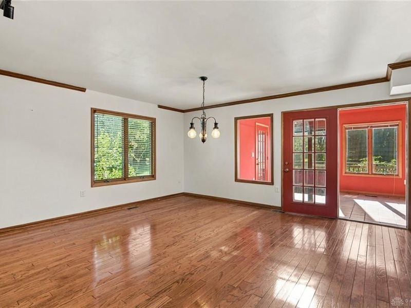 699 Highpoint Drive, Springboro, OH 45066 Photo 14