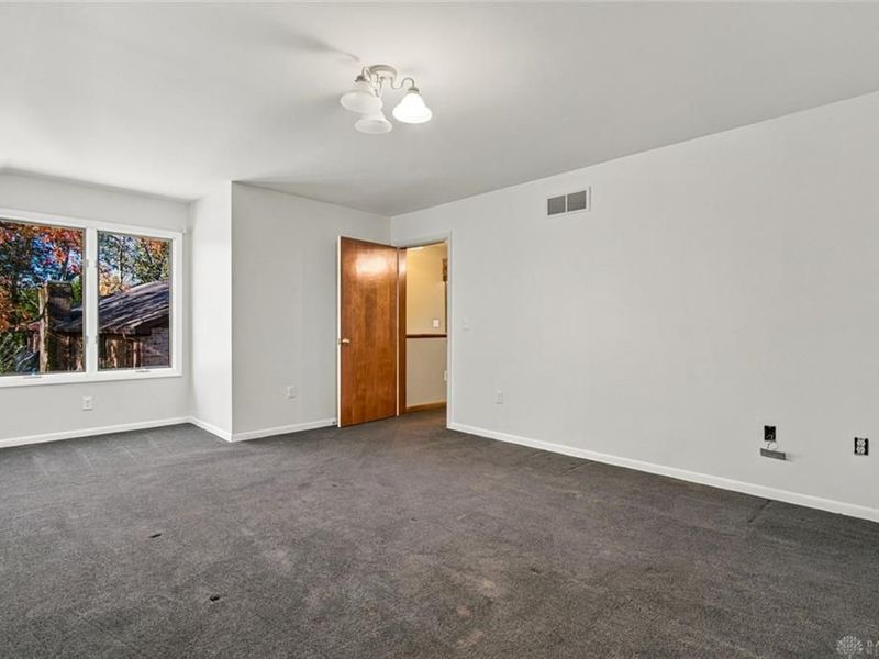 699 Highpoint Drive, Springboro, OH 45066 Photo 39