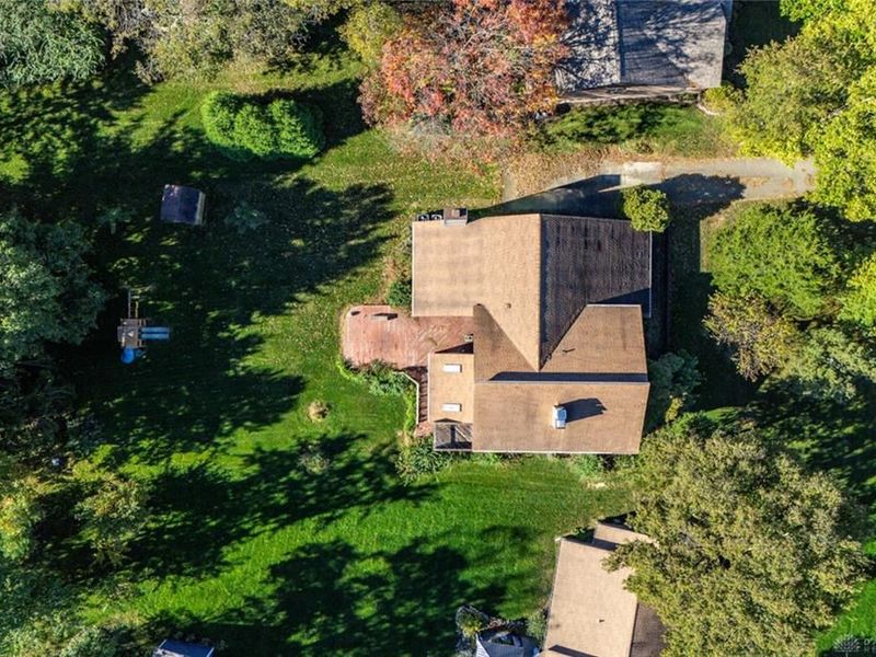 699 Highpoint Drive, Springboro, OH 45066 Photo 8