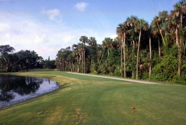 89 Crooked Tree Lane, Unit 203, Vero Beach, FL 32962 Photo
