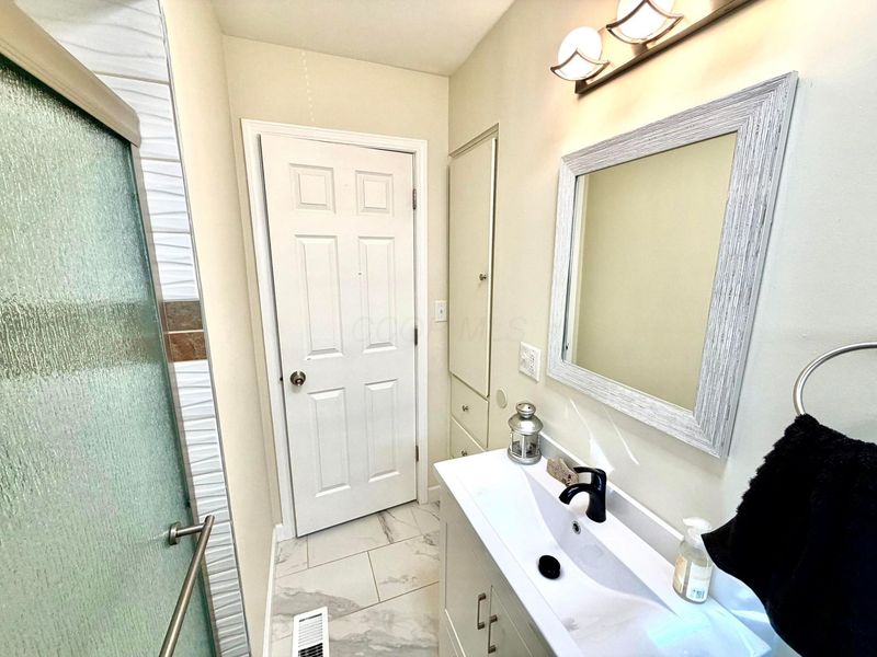 1325 Lockbourne Road , Columbus, OH 43206 Photo 22